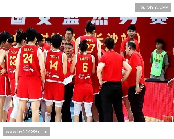 宫鲁鸣：期待女篮展现上半场干劲 不要重蹈下半场失误覆辙